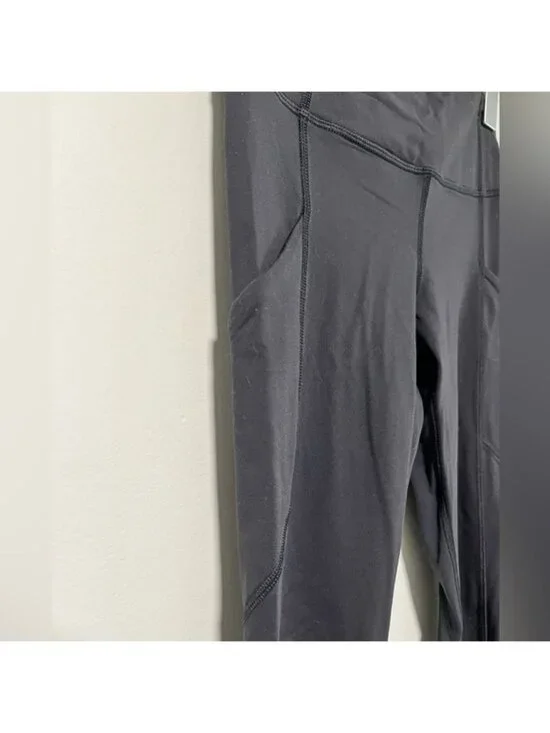 Lululemon Women’s Black High-Rise Leggings with Ruffle Detail - Size 2 - Picture 7 of 11